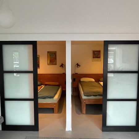 Studio 28A5 With Free Parking Place Amsterdam Exteriör bild